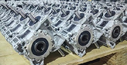 蜗轮蜗杆减速机的双轴输入这个主要是为了什么？